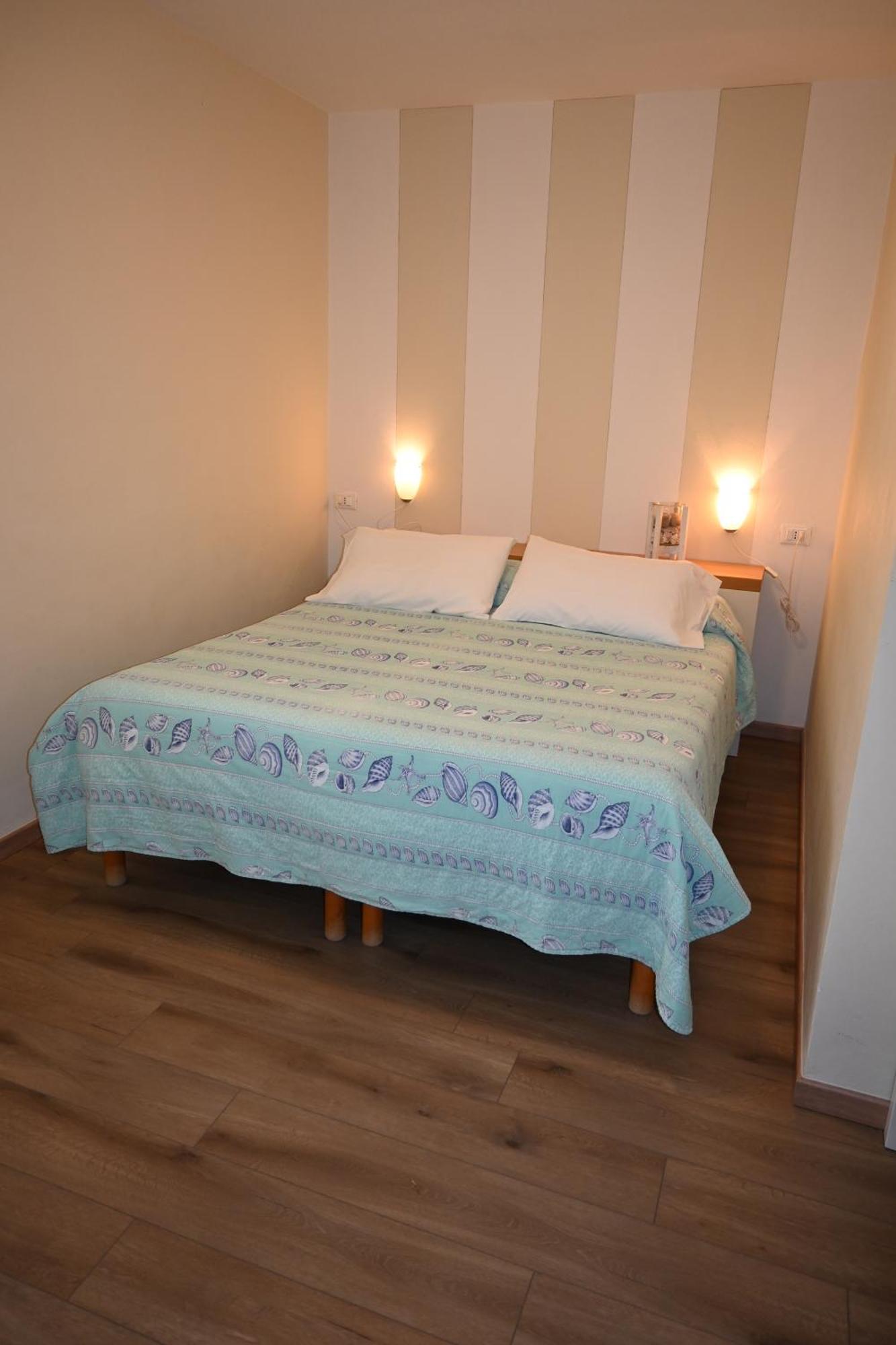 Residence Il Mandorlo Lacona Εξωτερικό φωτογραφία